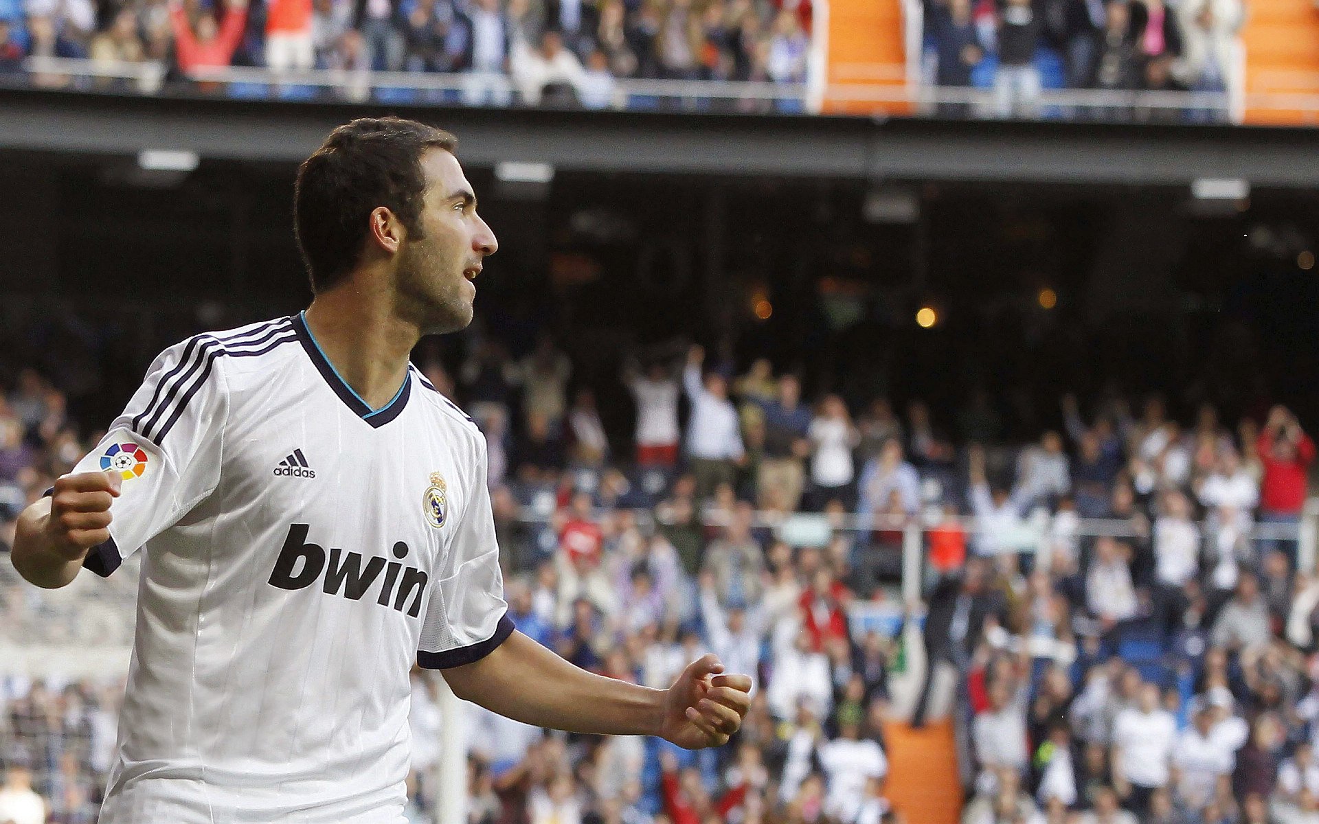 多平台同步播报实现赛事内容全时段覆盖