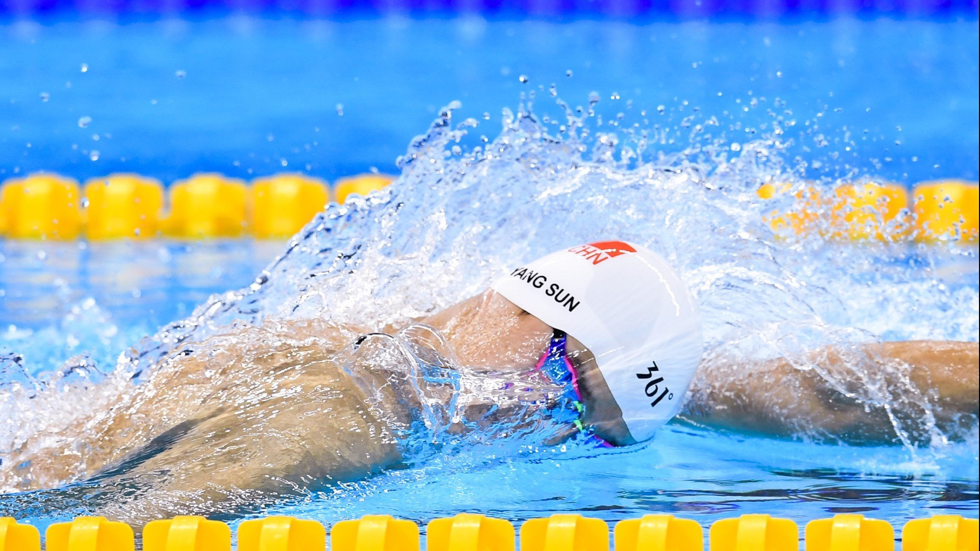 “萨尔·巴赫:南非新一代橄榄球天才”